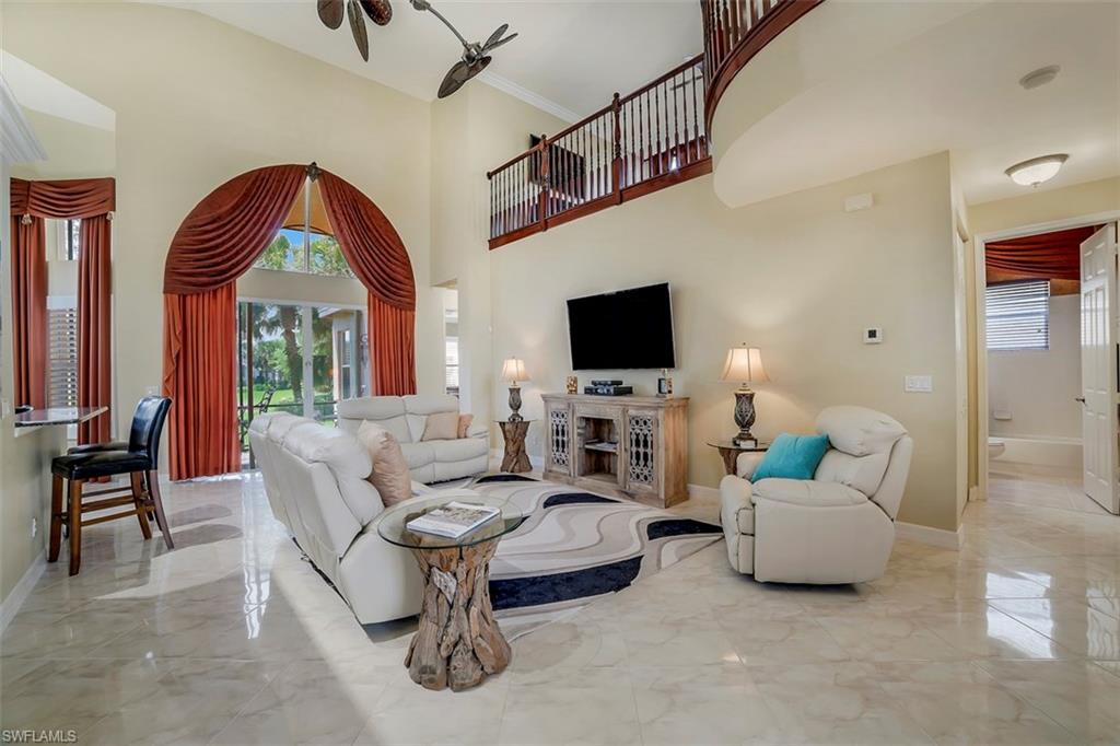 SATURNIA LAKES - Residential