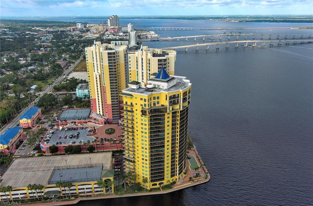 BEAU RIVAGE - Residential