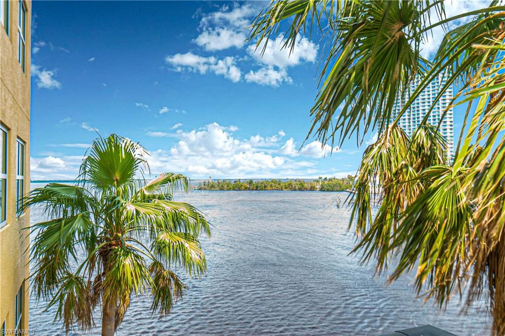 BEAU RIVAGE - Residential