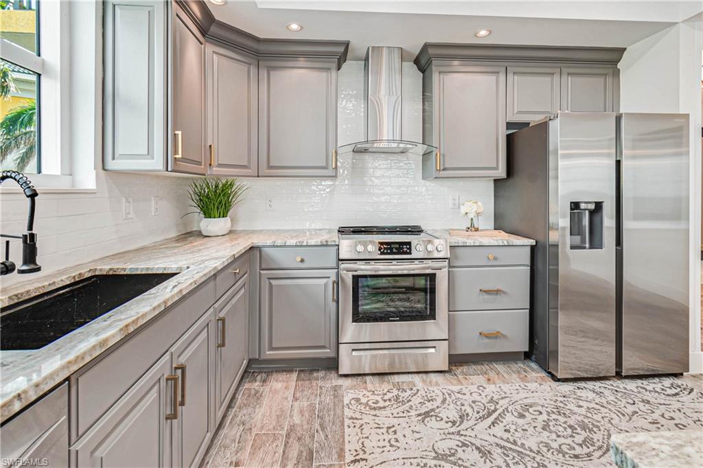 BEAU RIVAGE - Residential