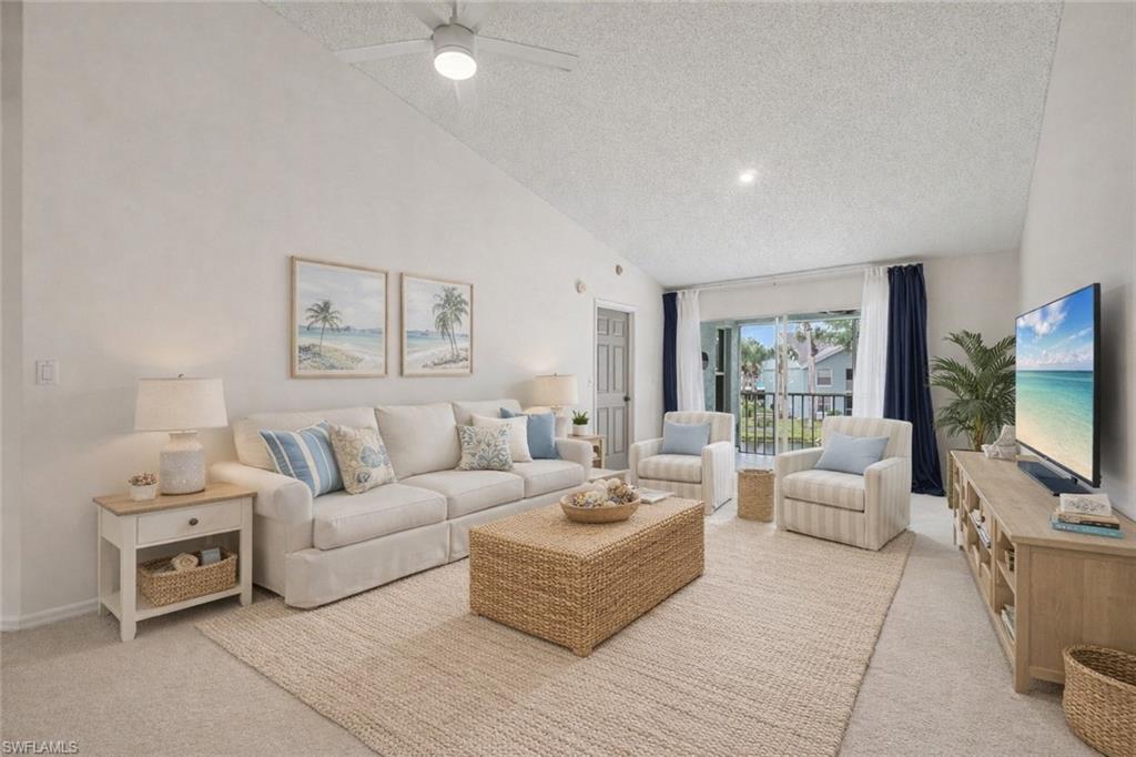 PIPERS POINTE - Residential