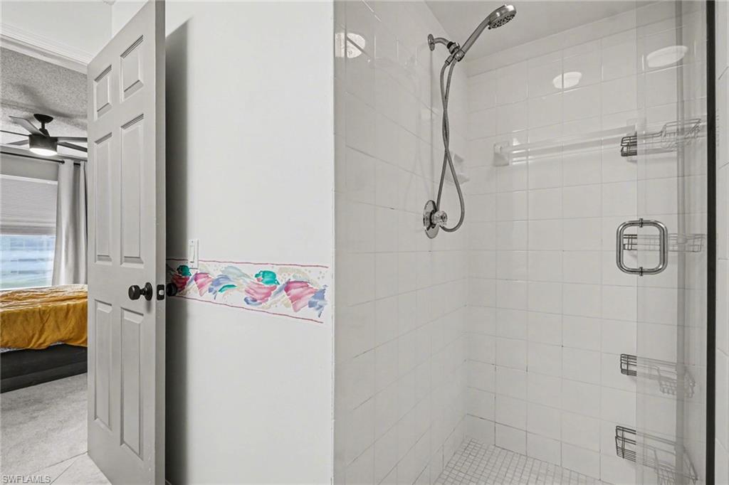 PIPERS POINTE - Residential