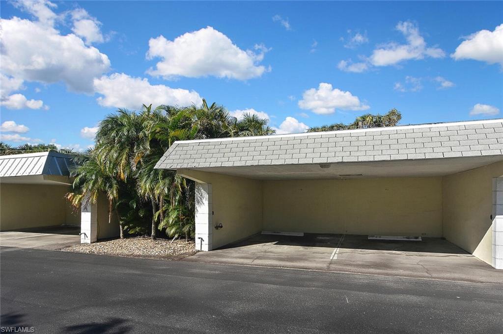 STRATFORD PLACE CONDO - Residential