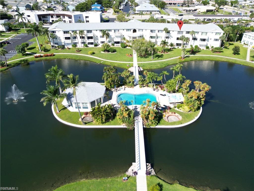 STRATFORD PLACE CONDO - Residential