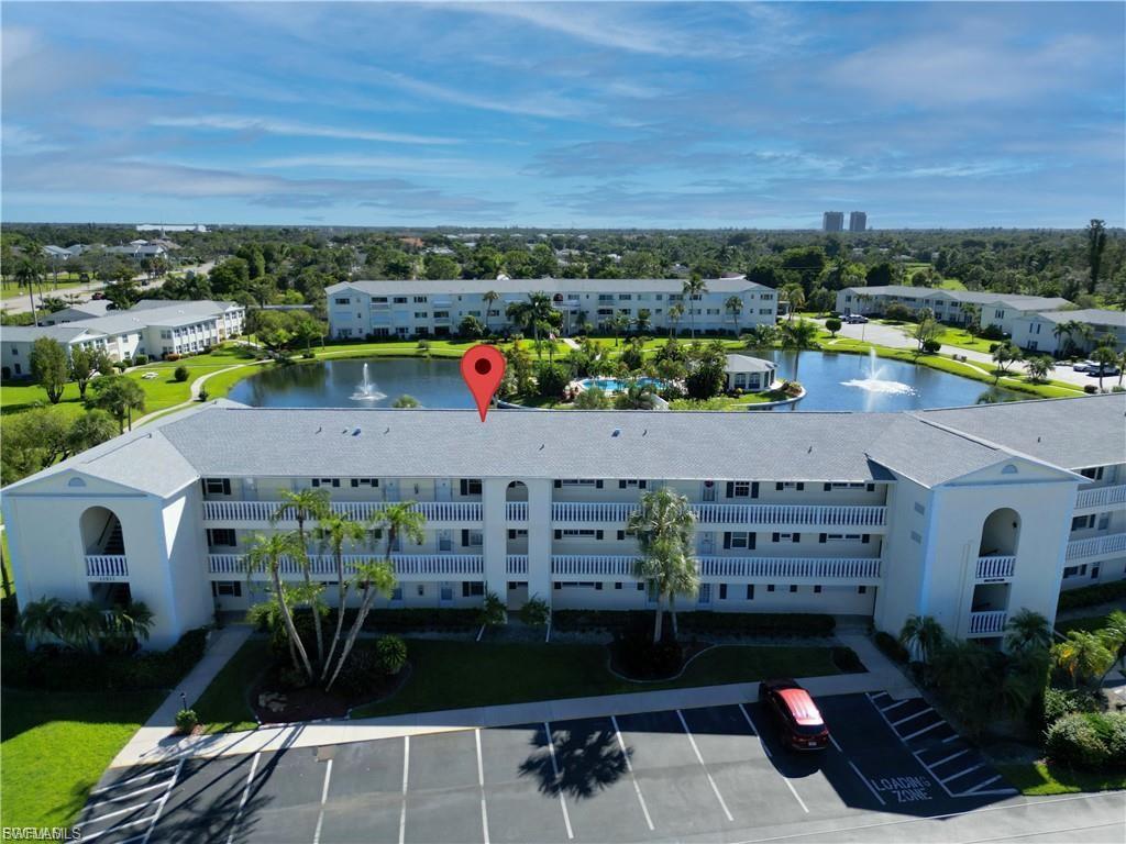 STRATFORD PLACE CONDO - Residential