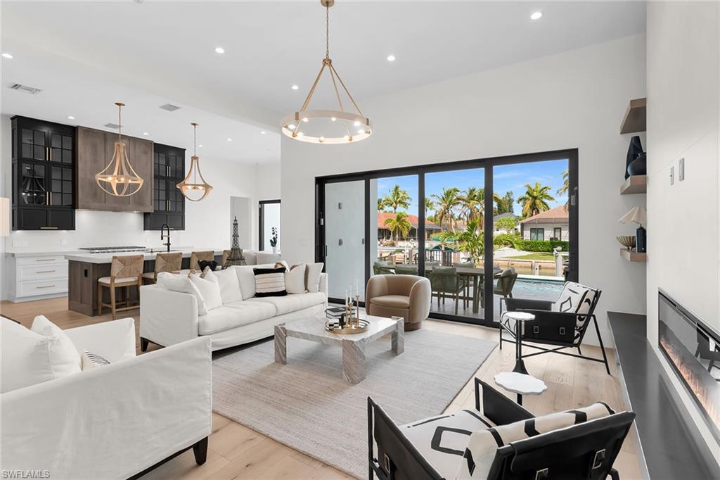 Properties 1108 Winterberry DR