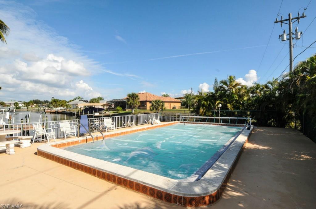 AVALON PLACE CONDO - Residential