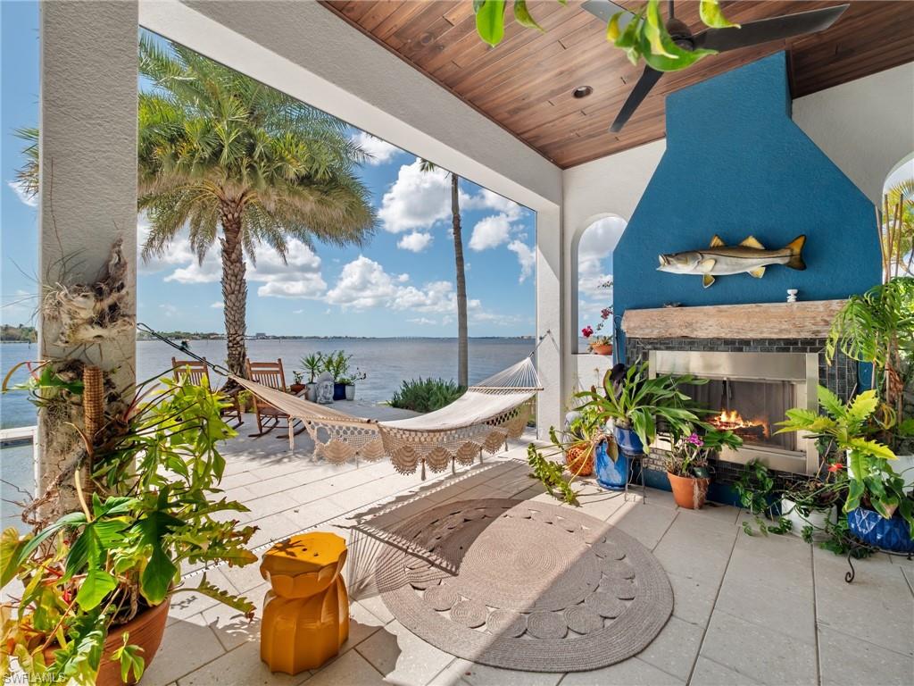 WHISKEY CREEK - Residential