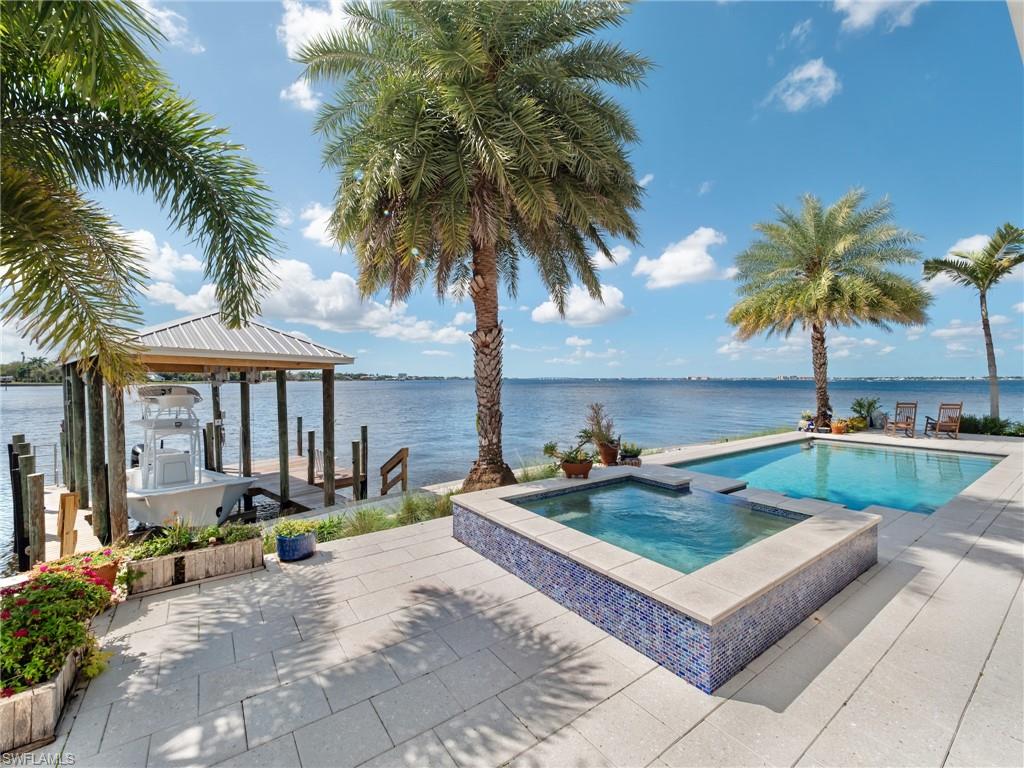 WHISKEY CREEK - Residential