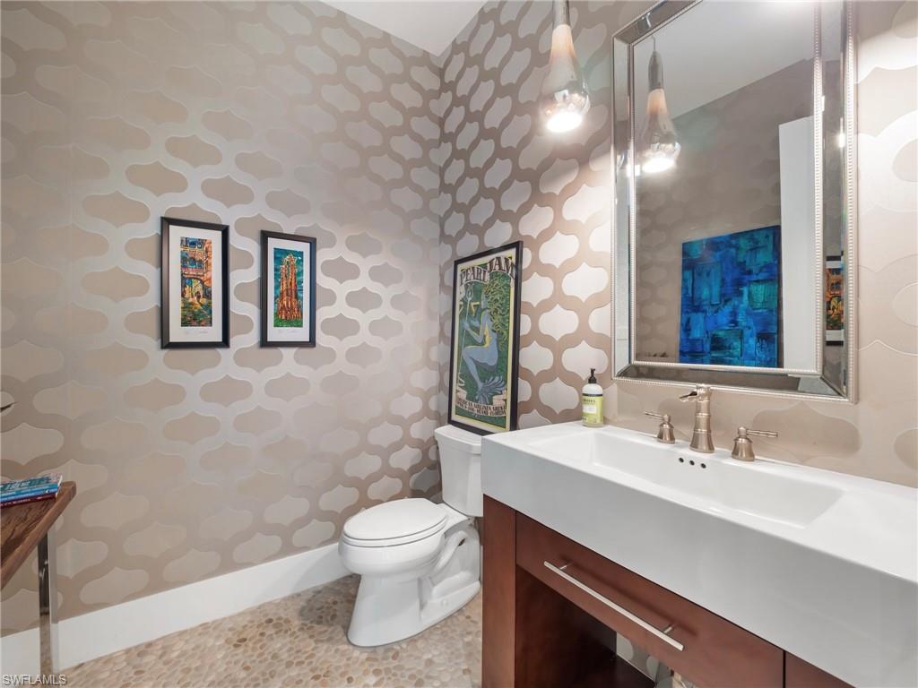 WHISKEY CREEK - Residential