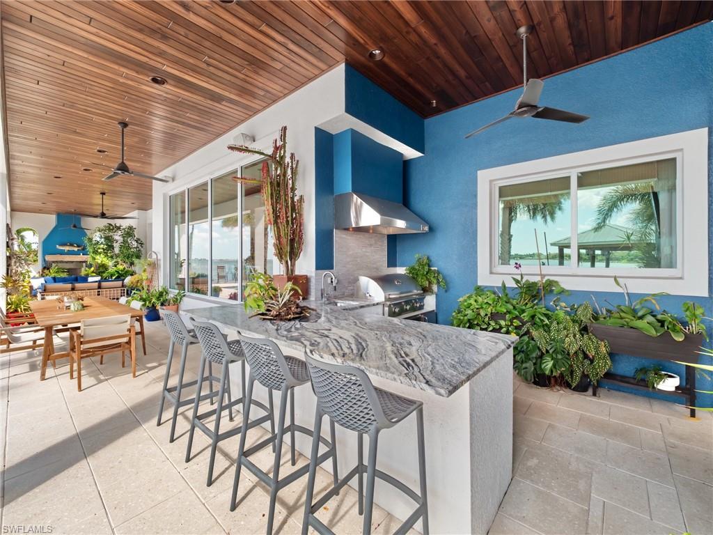 WHISKEY CREEK - Residential