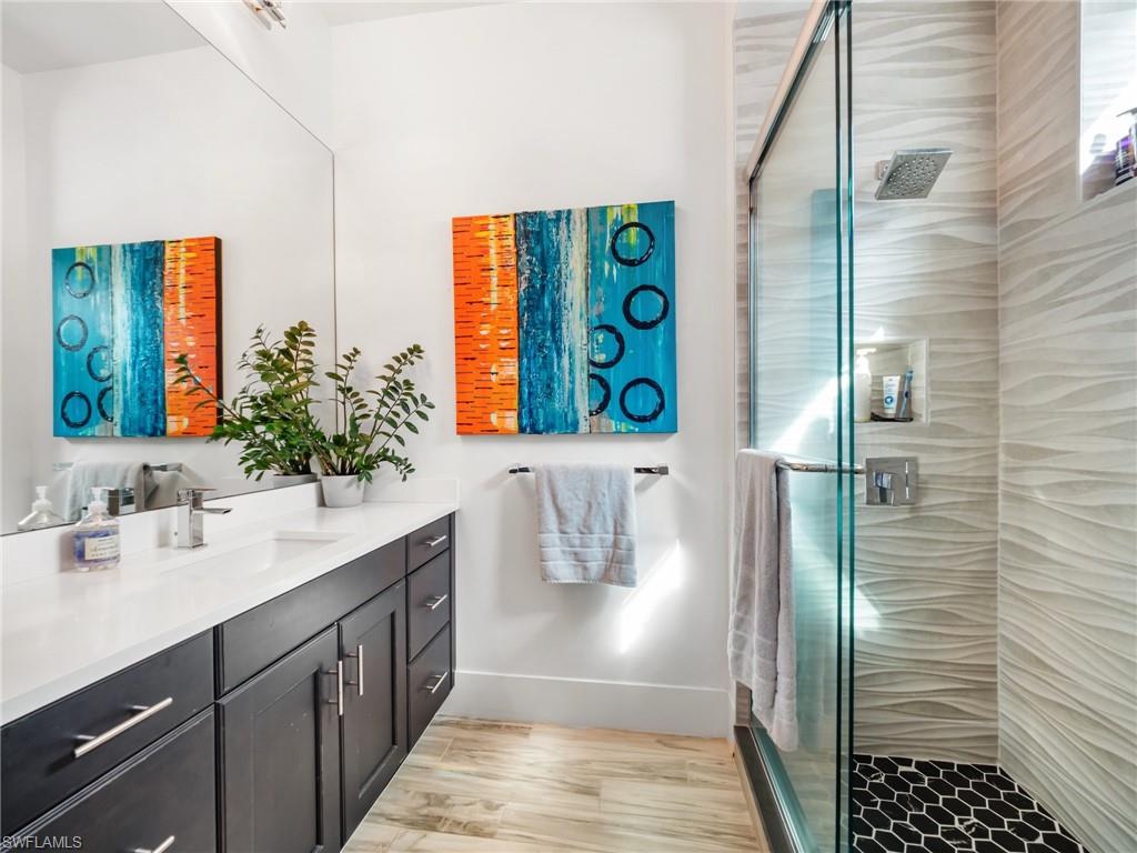 WHISKEY CREEK - Residential