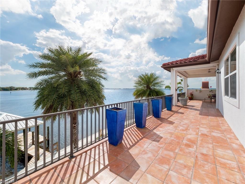 WHISKEY CREEK - Residential