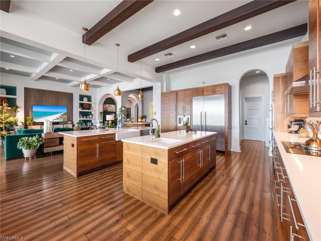 WHISKEY CREEK - Residential