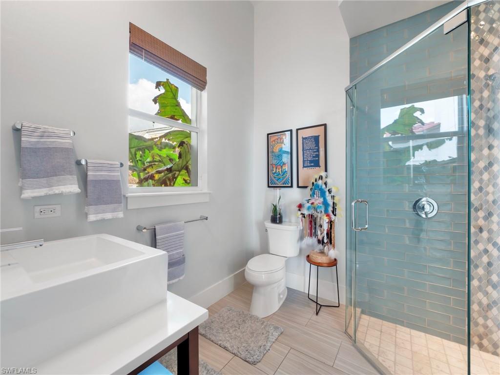 WHISKEY CREEK - Residential