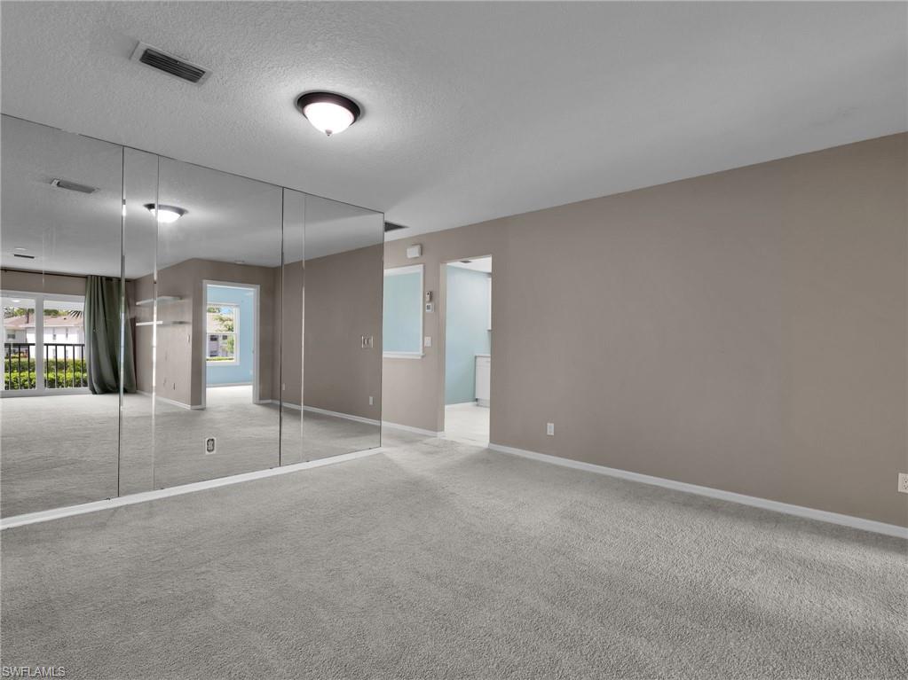 TRAFALGAR SQUARE - Residential