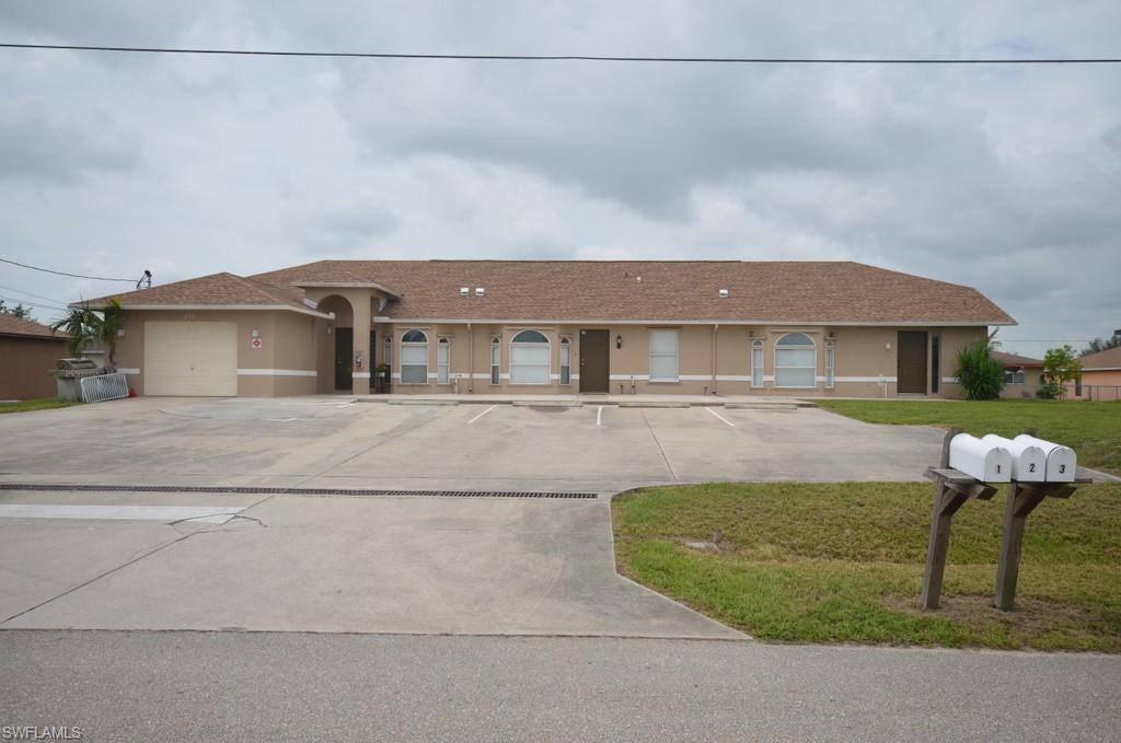 CAPE CORAL - Residential