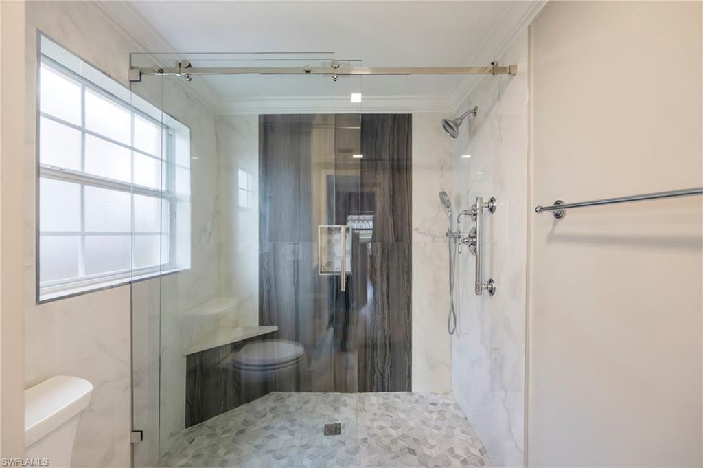 RUM BAY - Residential