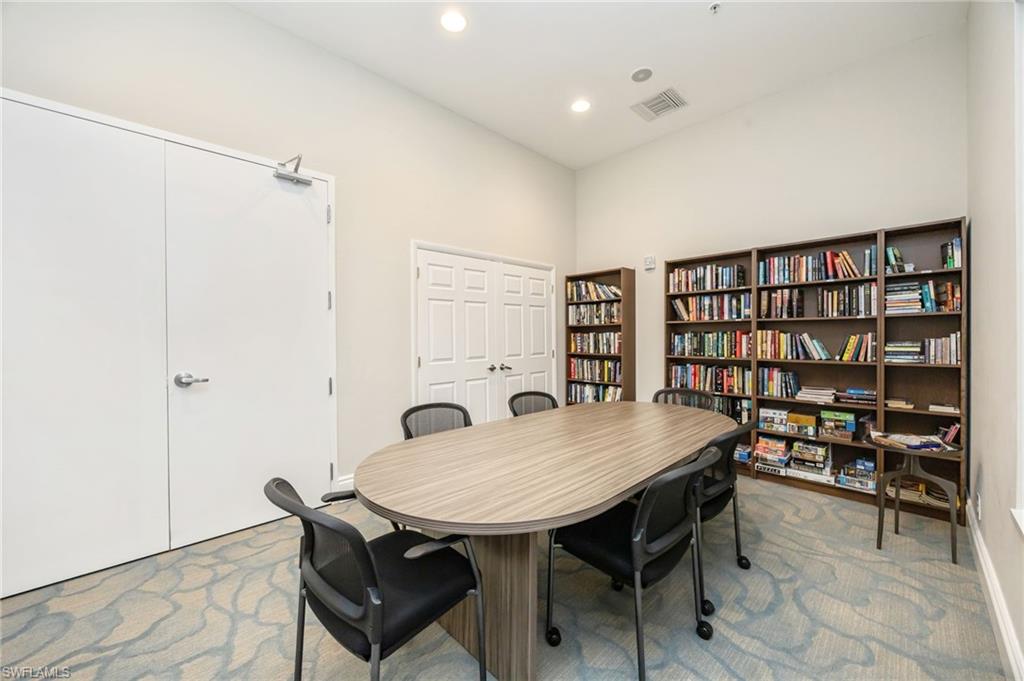 RUM BAY - Residential