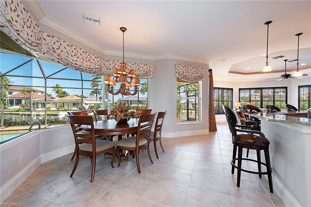 MARCO BEACH - Residential