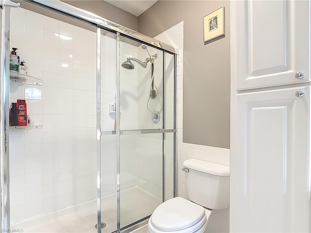 ISLAND WALK - Residential