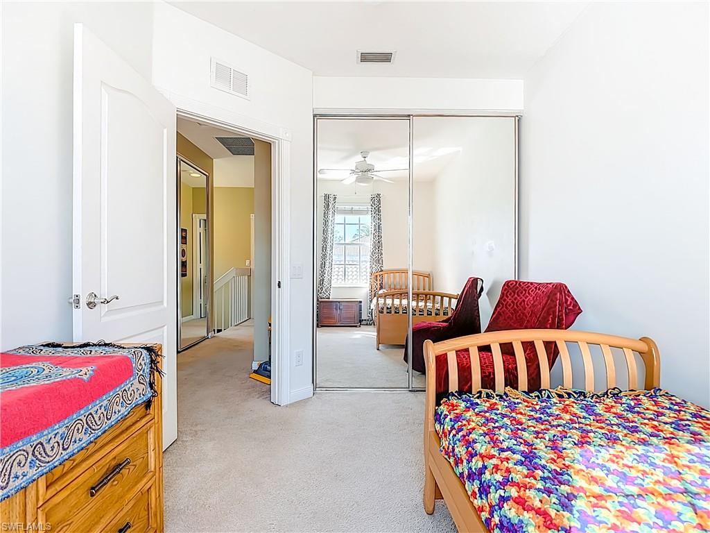 ISLAND WALK - Residential