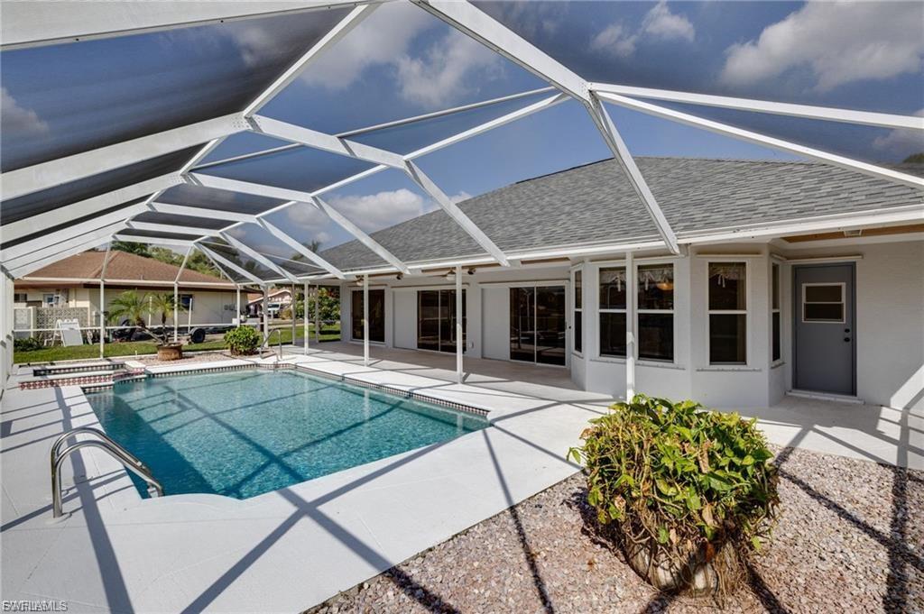 RIVER FOREST ISLAND - Residential
