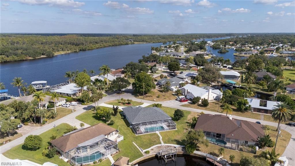 RIVER FOREST ISLAND - Residential