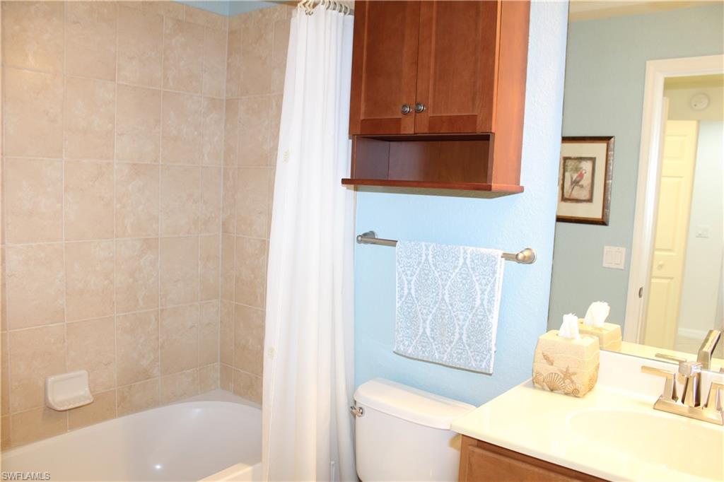 HERITAGE BAY - Residential Lease