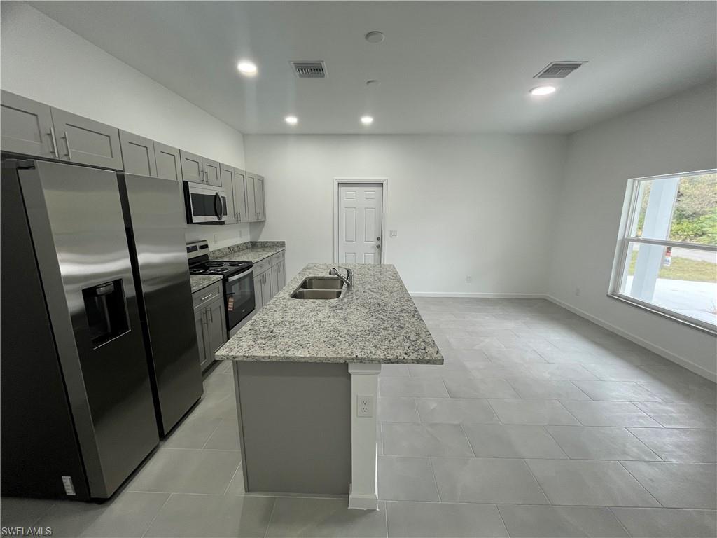 LEHIGH ACRES - Residential Lease