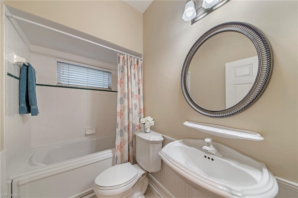 MONTEREY - Residential