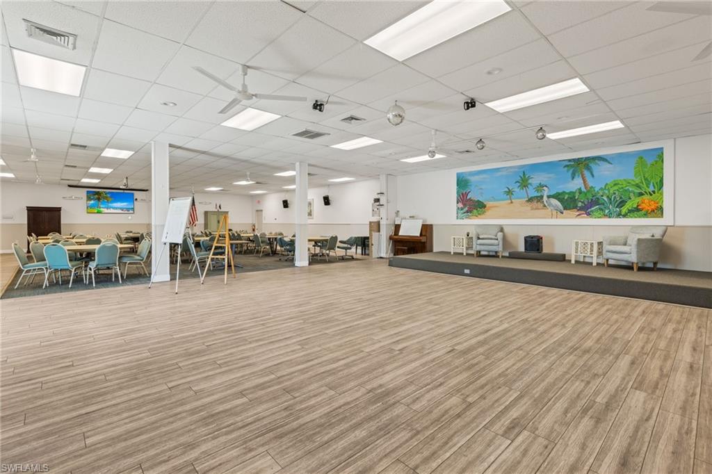 SPRING CREEK VILLAGE - Land