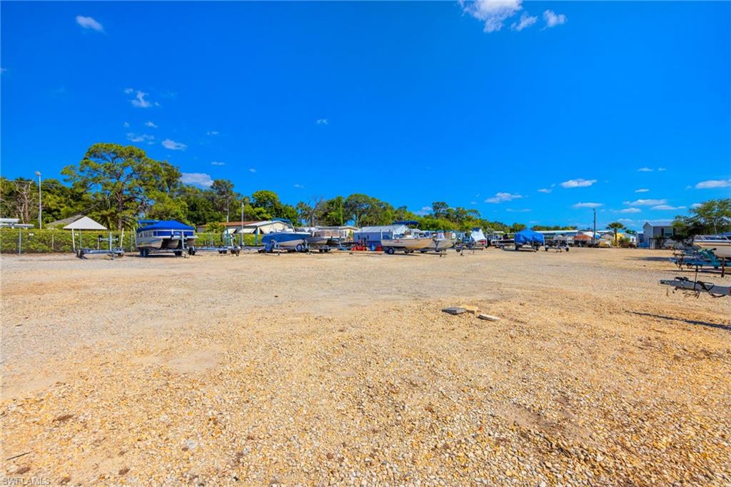 SPRING CREEK VILLAGE - Land