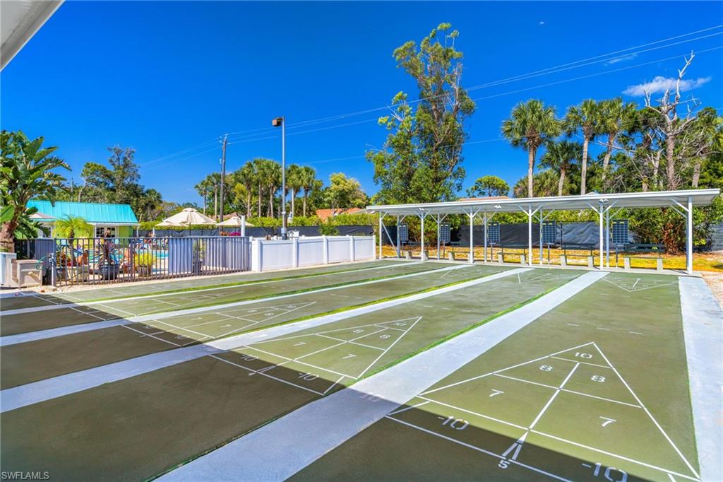 SPRING CREEK VILLAGE - Land