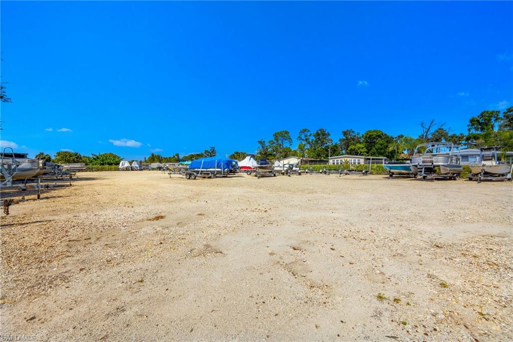 SPRING CREEK VILLAGE - Land