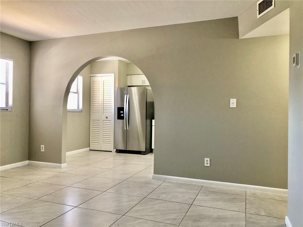 LOCHMOOR VILLAS - Residential Lease