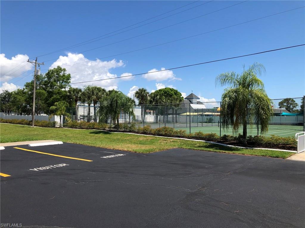 LOCHMOOR VILLAS - Residential Lease