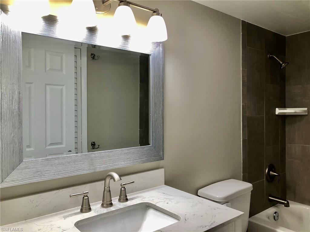 LOCHMOOR VILLAS - Residential Lease