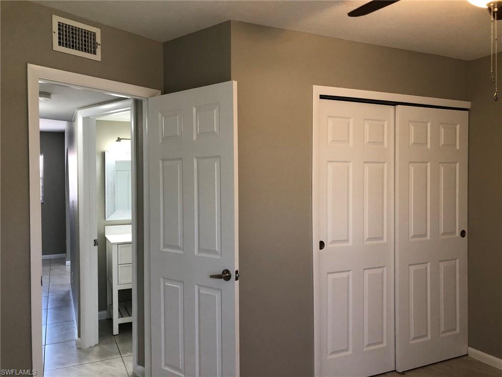 LOCHMOOR VILLAS - Residential Lease