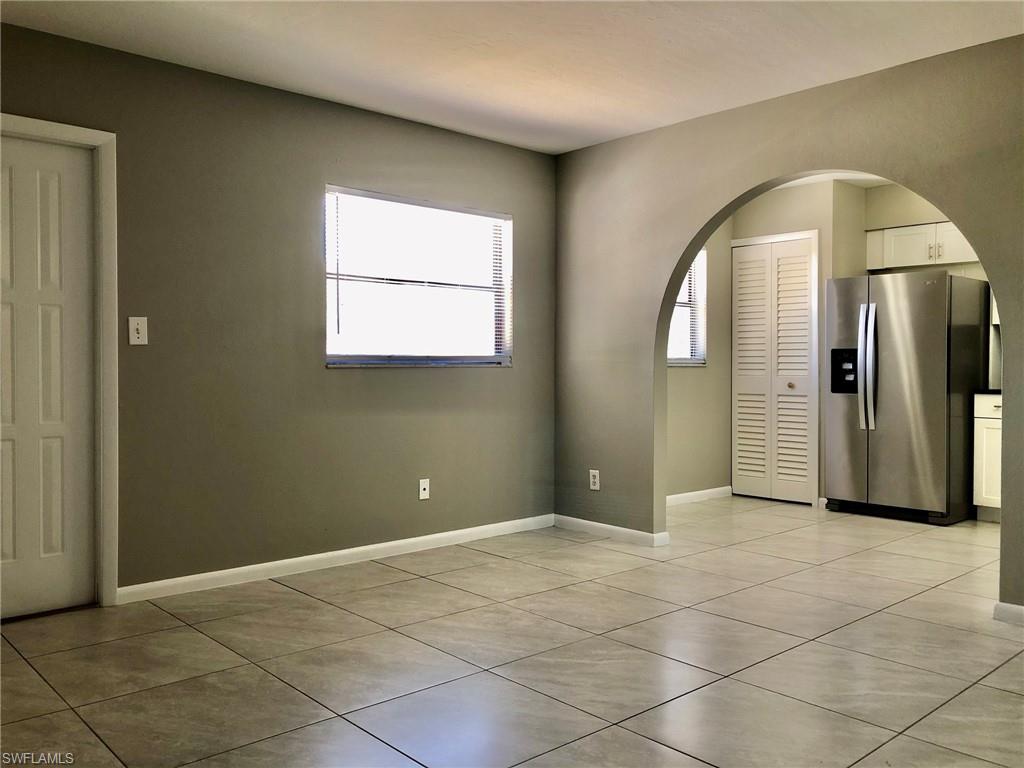 LOCHMOOR VILLAS - Residential Lease