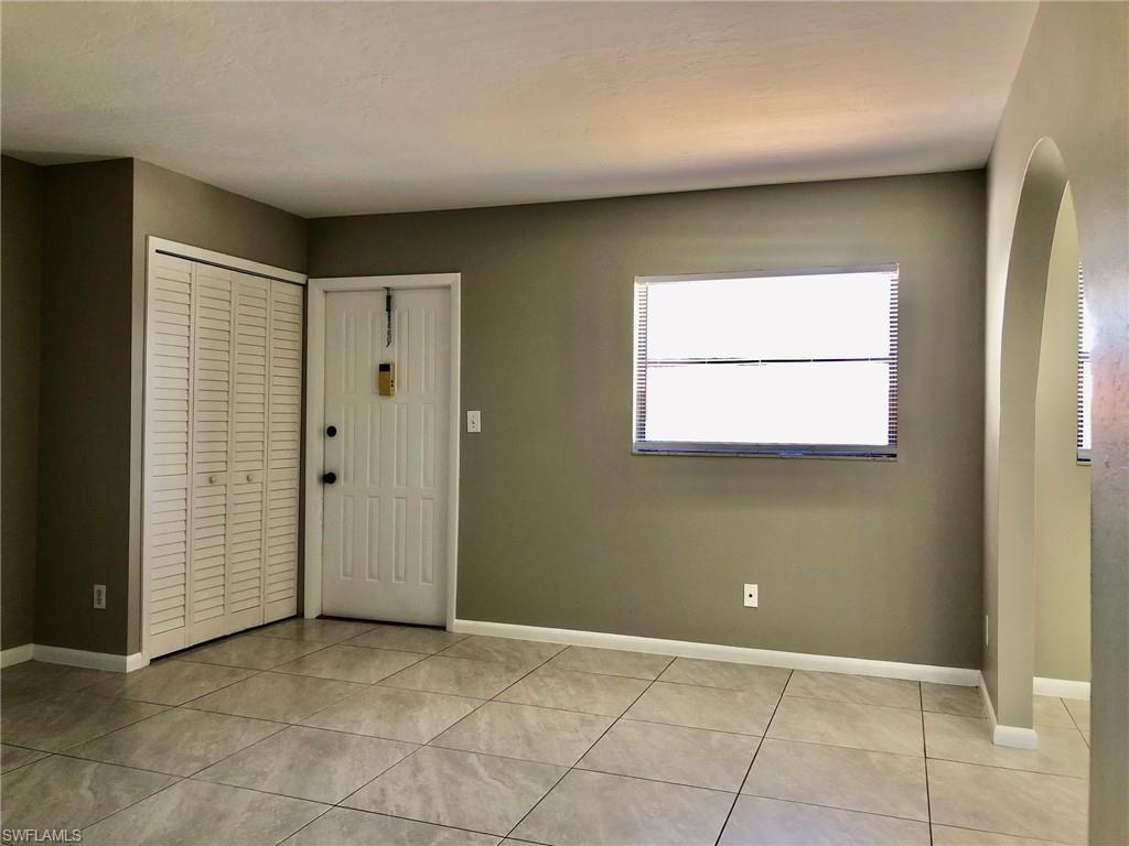 LOCHMOOR VILLAS - Residential Lease