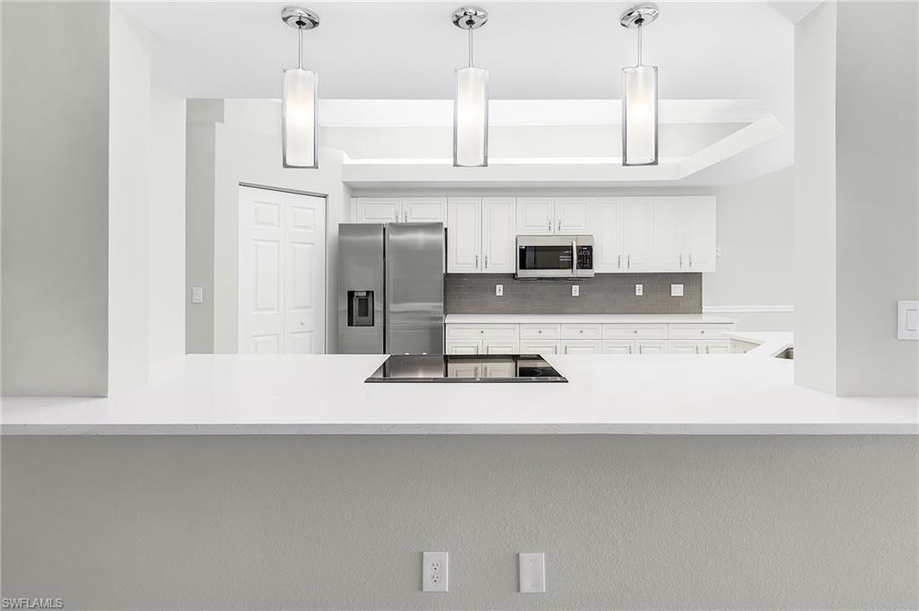 LIGHTHOUSE BAY - Residential