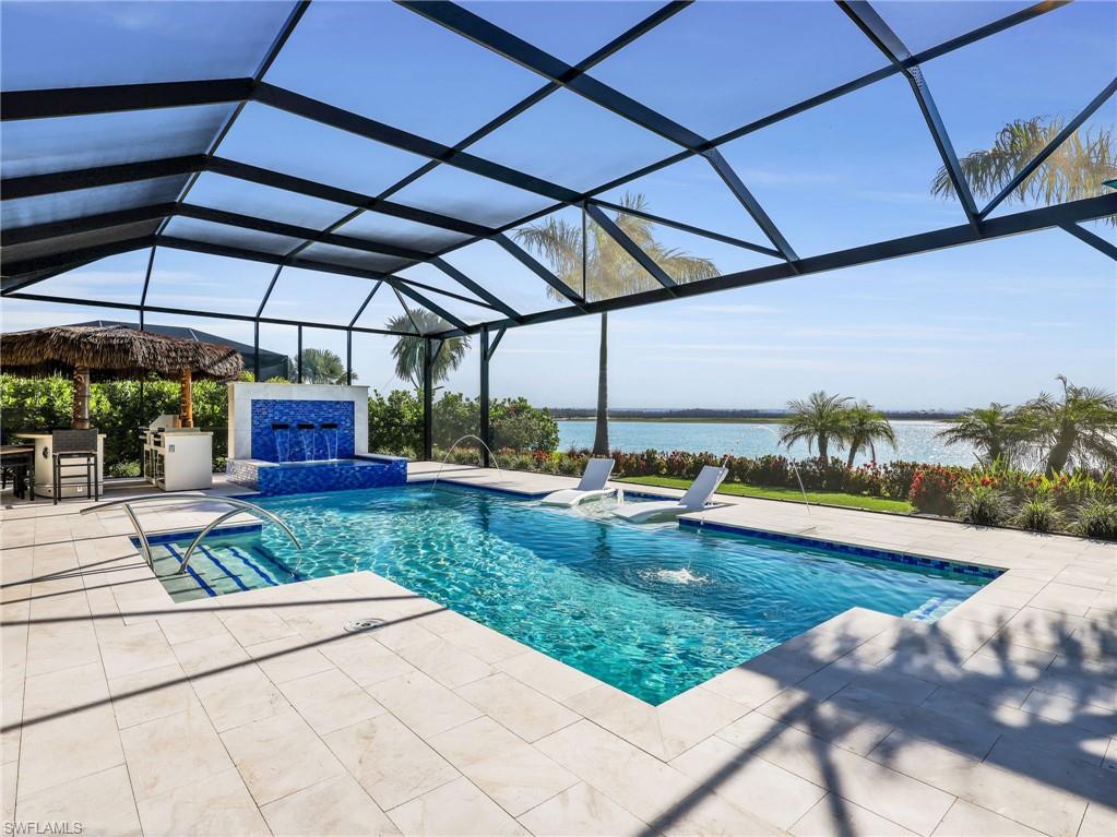 SEVEN SHORES - Residential