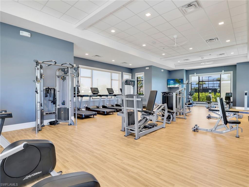 SEVEN SHORES - Residential