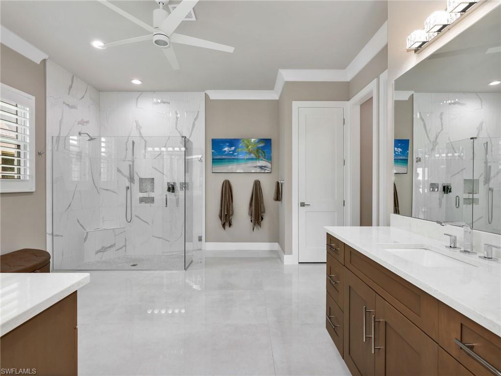 SEVEN SHORES - Residential