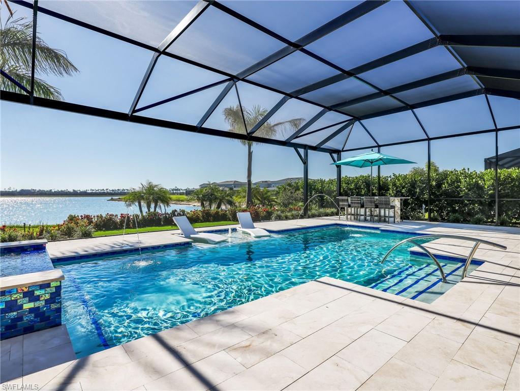 SEVEN SHORES - Residential