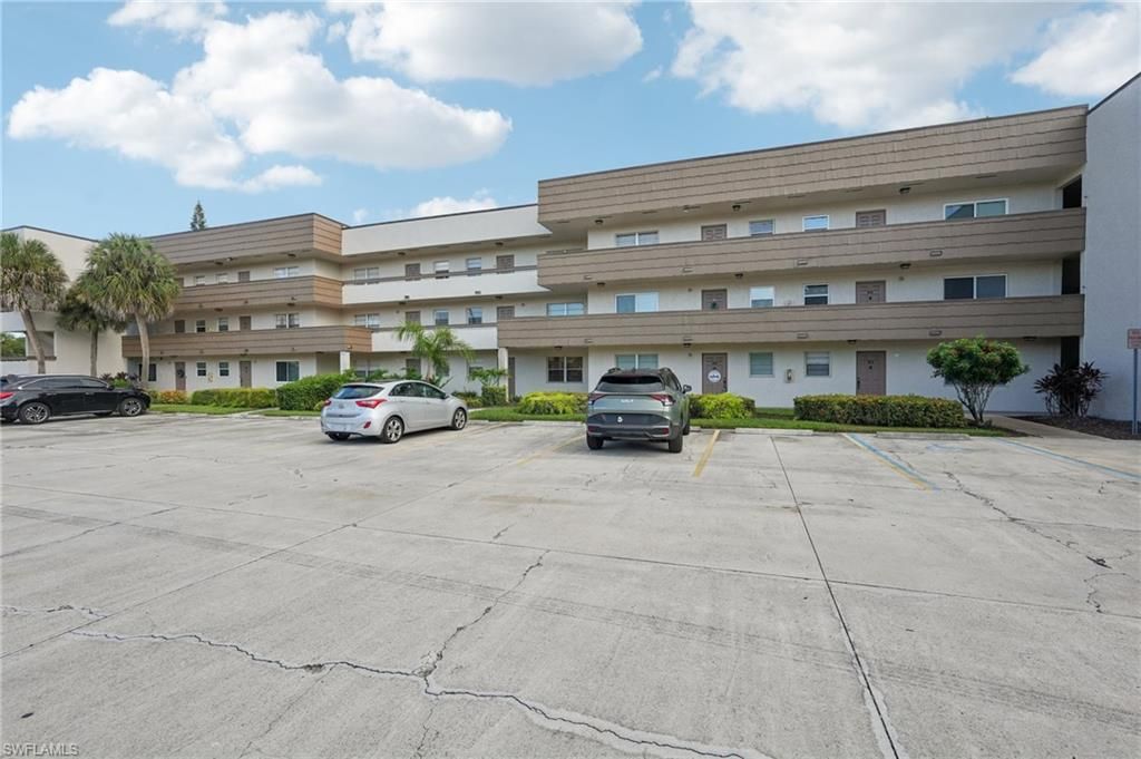 Photo of 499 Forest Lakes BLVD #305, NAPLES, FL 34105 (MLS # 226014174)