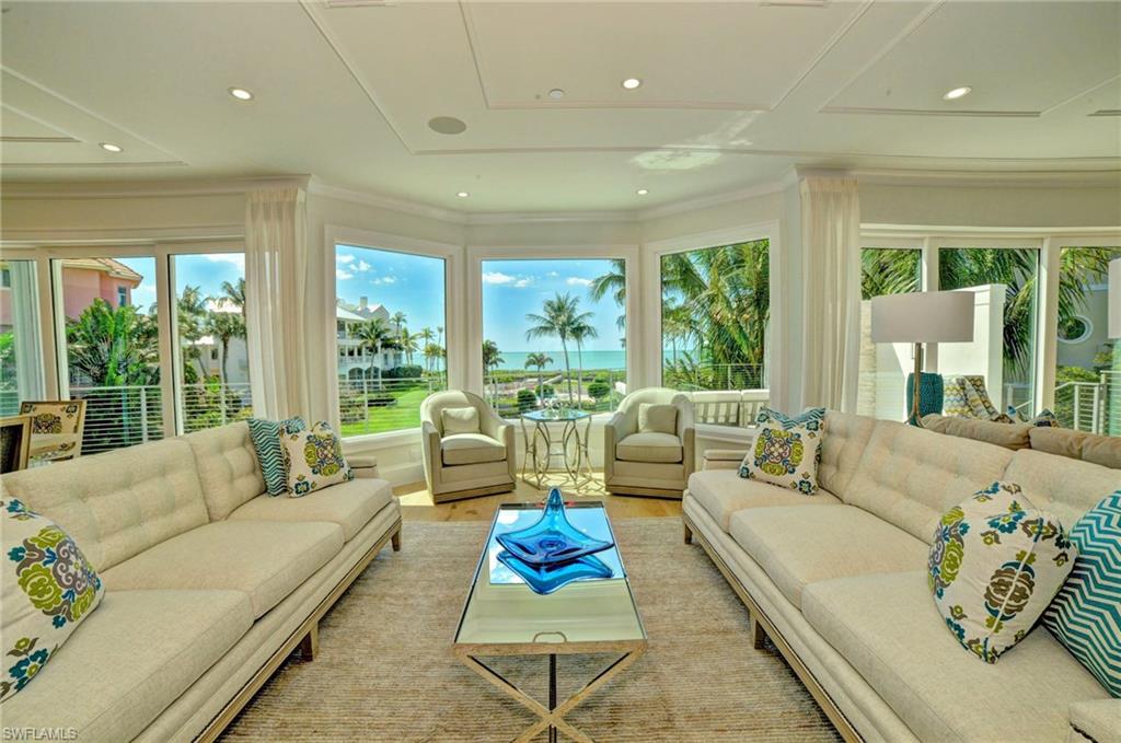 BAREFOOT BEACH - Residential