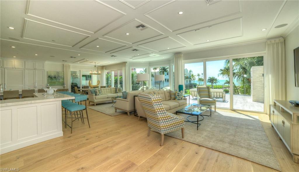 BAREFOOT BEACH - Residential