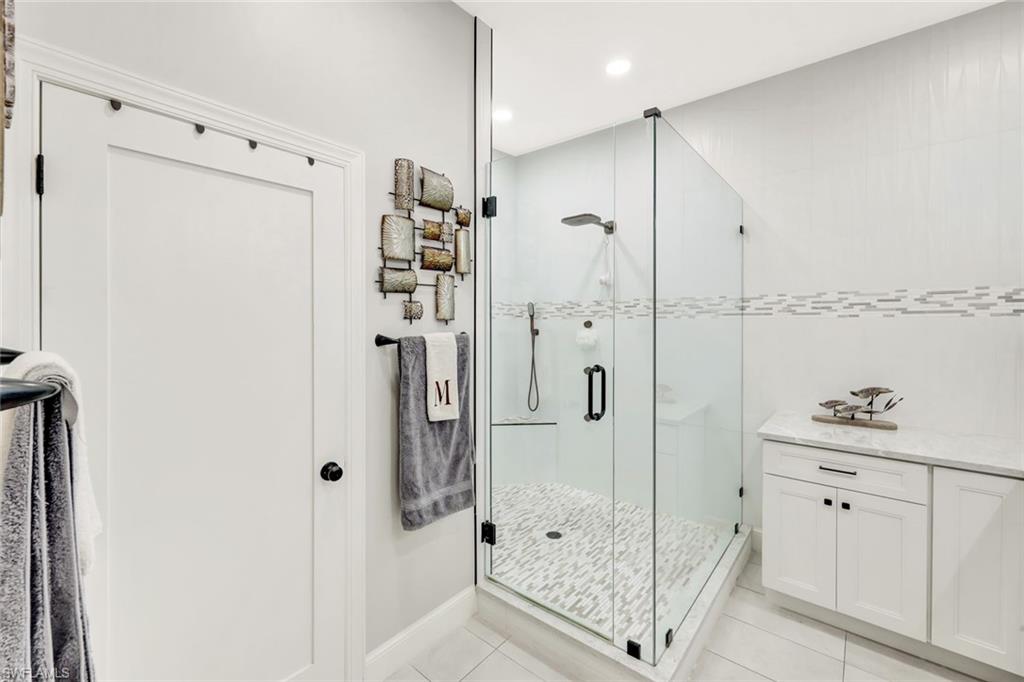 QUARTZ COVE - Residential